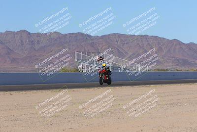 media/Nov-06-2023-Moto Forza (Mon) [[ce023d0744]]/4-Beginner Group/Session 4 (Finish Line Checker)/